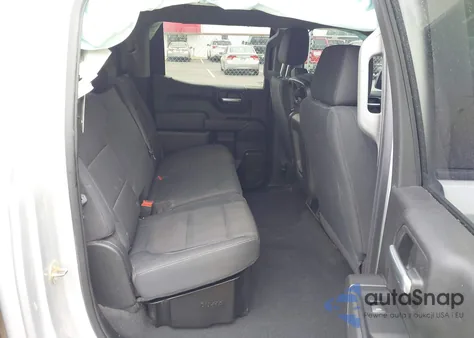 2019 Chevrolet Silverado 1500 Custom z USA, uszkodzony, nr VIN 1GCUYBEF2KZ408257